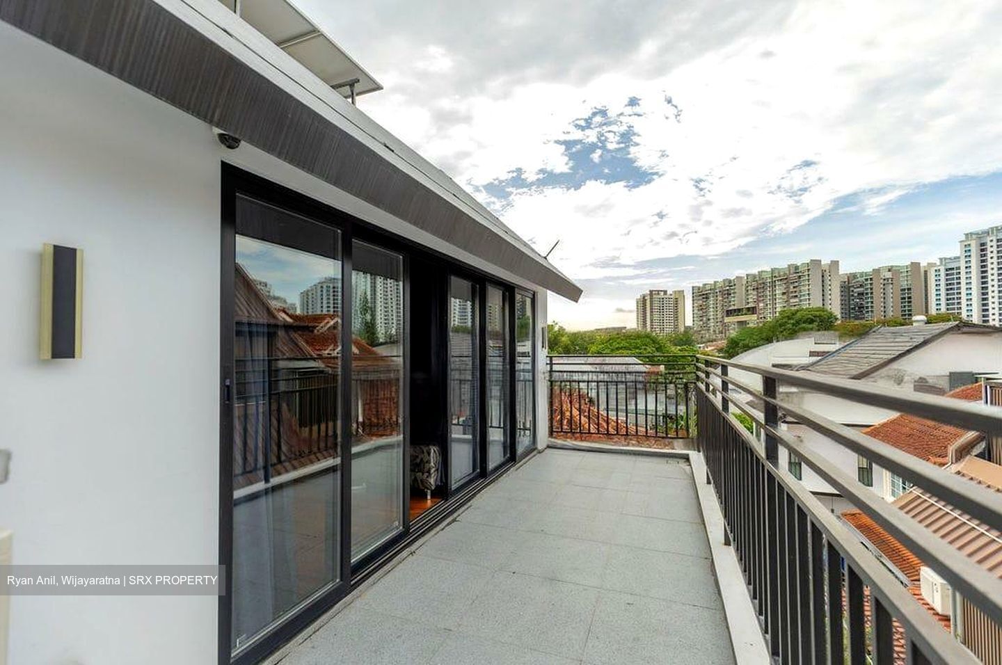 Yio Chu Kang Terrace (D19), Terrace #449996201